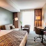 Hotel Leonardo Royal 4*