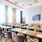 Hotel Leonardo Royal 4*