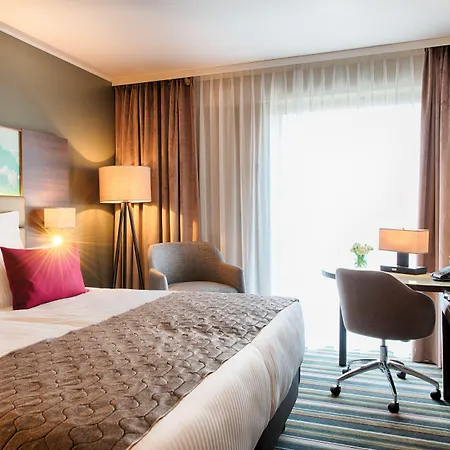 Hotel Leonardo Royal