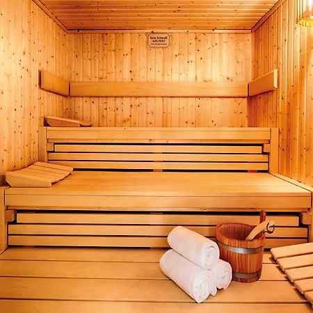 Leonardo Royal 4* Ulma