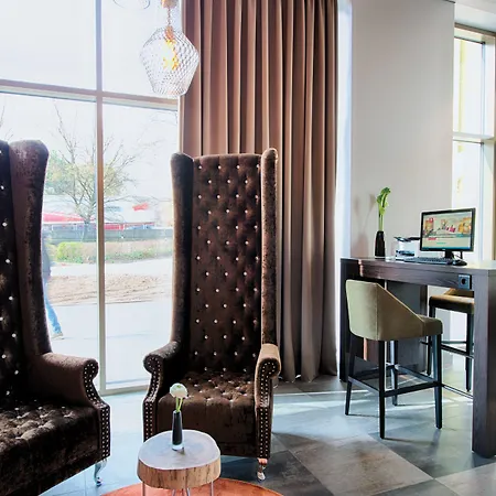 Leonardo Royal Hotel 4*