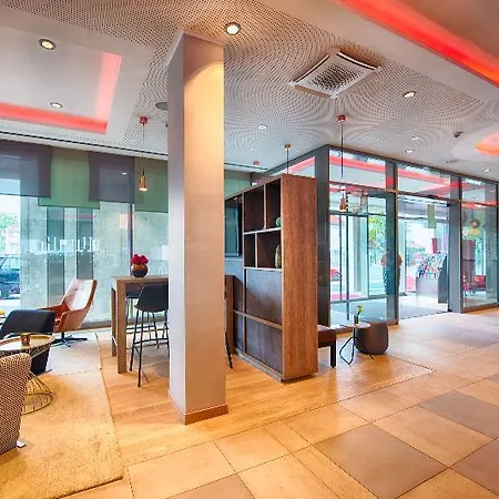 Hotel Leonardo Royal 4*